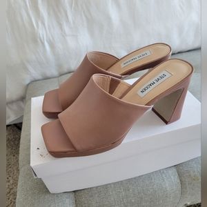 Steve Madden blush pink platform slides